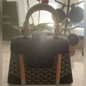 Goyard Saigon Top Handle Bag, used 🖤